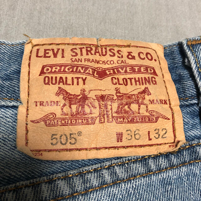 Levi's(リーバイス)のW36 ゆるだぼ リーバイス 505 デニムパンツ ジーンズ ジーパン デニム メンズのパンツ(デニム/ジーンズ)の商品写真
