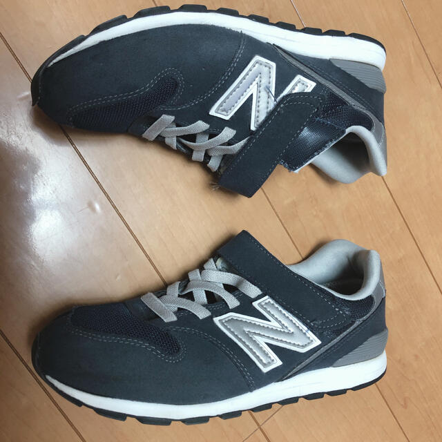 New Balance(ニューバランス)のニューバランス　996 キッズ/ベビー/マタニティのキッズ靴/シューズ(15cm~)(スニーカー)の商品写真