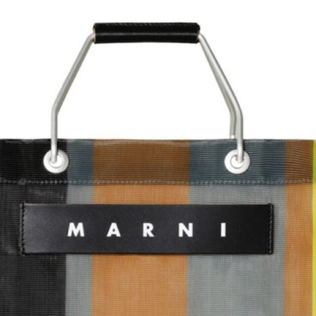 マルニ　フラワーカフェ　底板付き　ストライプ　ソフトベージュ　人気色　完売商品