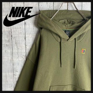 ナイキ(NIKE)の【入手困難カラー☆Lサイズ】ナイキ ワンポイント刺繍ロゴ スウェットパーカー(パーカー)