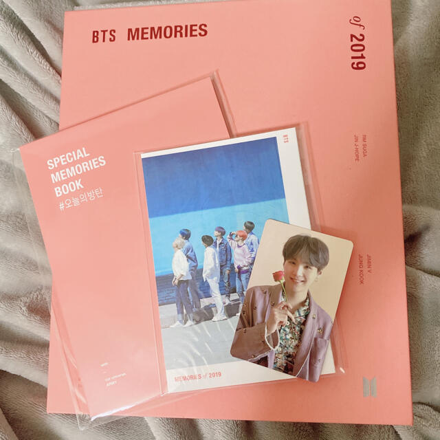 防弾少年団(BTS)(ボウダンショウネンダン)の【新品】BTS MEMORIES 2019 DVD 6枚組(日本語字幕付き) エンタメ/ホビーのCD(K-POP/アジア)の商品写真