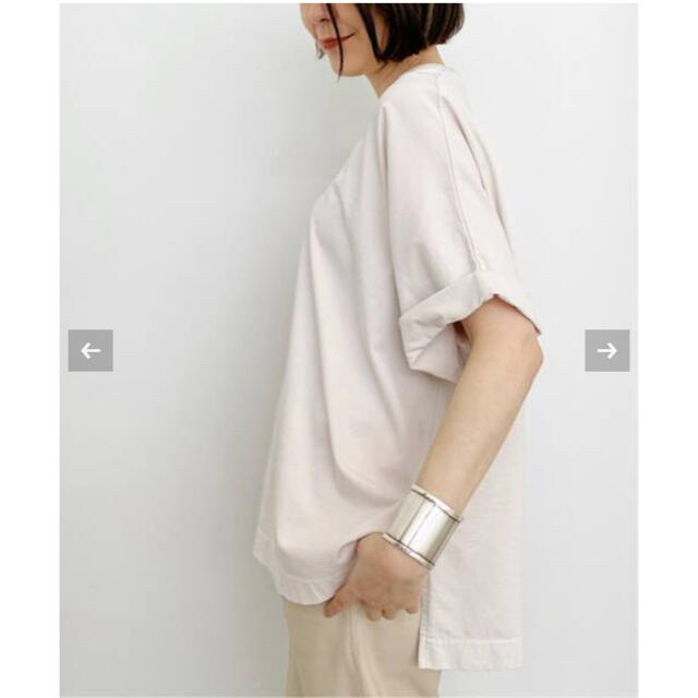 L'Appartement DEUXIEME CLASSE(アパルトモンドゥーズィエムクラス)のL'Appartement R JUBILEE Roll UP Over Tee レディースのトップス(Tシャツ(半袖/袖なし))の商品写真