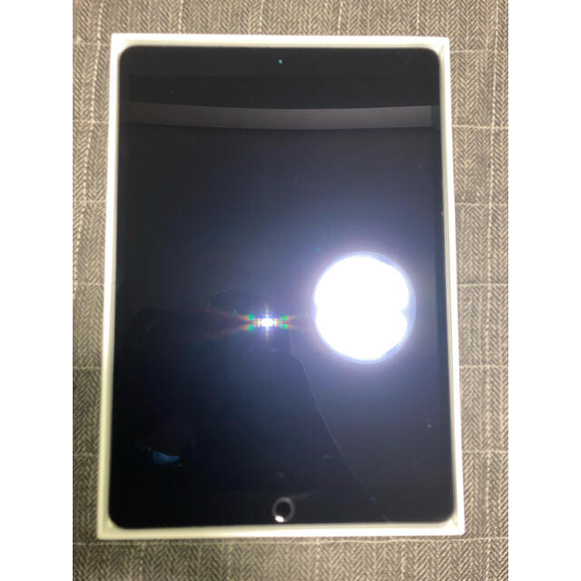 美品！　iPad Air3 値段交渉可 1