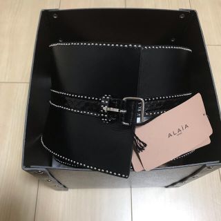 アパルトモンドゥーズィエムクラス(L'Appartement DEUXIEME CLASSE)のMAISON ALAIA コルセットベルト 85(ベルト)