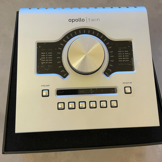 UNIVERSAL AUDIO apollo twin USB 楽器のDTM/DAW(オーディオインターフェイス)の商品写真