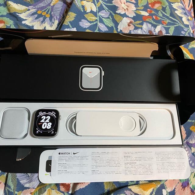 Apple Watch Series 6 44mm Nike GPSモデル 美品のサムネイル