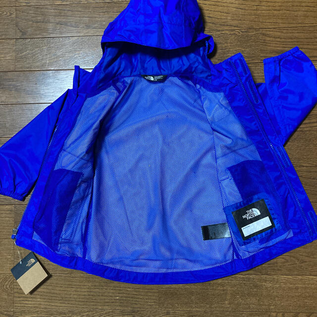 THE NORTH FACE(ザノースフェイス)の【新品】The North Face キッズ ナイロンウィンドブレーカー 100 キッズ/ベビー/マタニティのキッズ服男の子用(90cm~)(ジャケット/上着)の商品写真