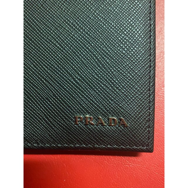 PRADA 二つ折り　財布　黒 4