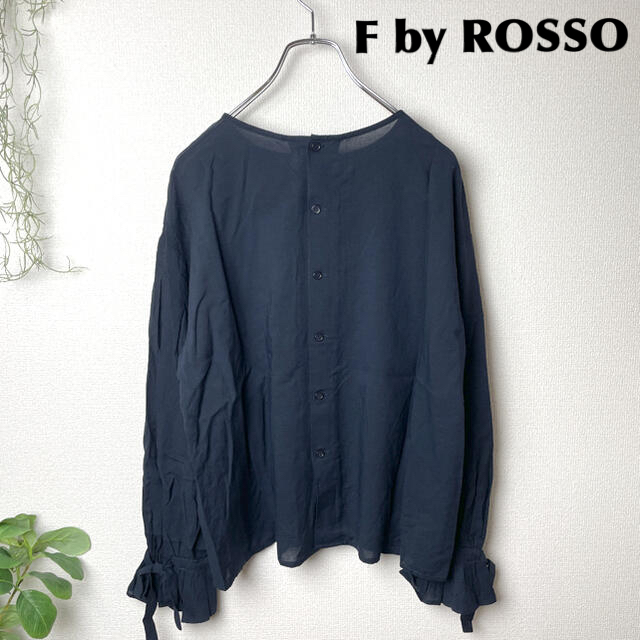 ROSSO(ロッソ)のF by ROSSO／フリルブラウス レディースのトップス(シャツ/ブラウス(長袖/七分))の商品写真