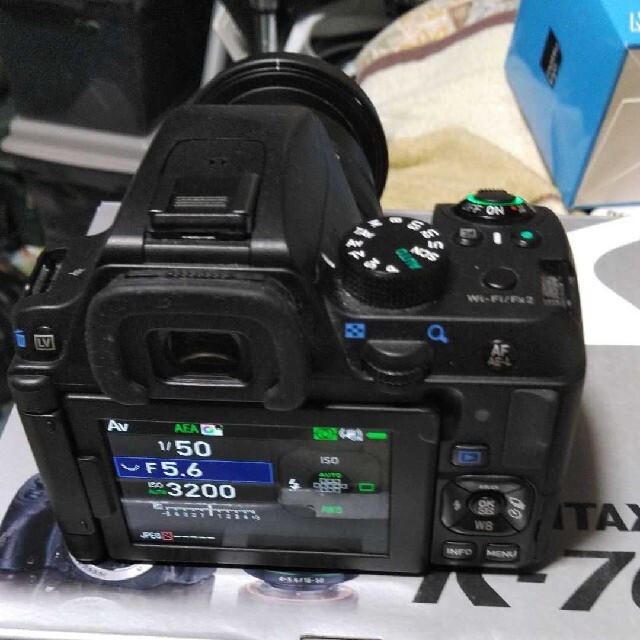 PENTAX(ペンタックス)のペンタックス　K-70　レンズキット スマホ/家電/カメラのカメラ(デジタル一眼)の商品写真