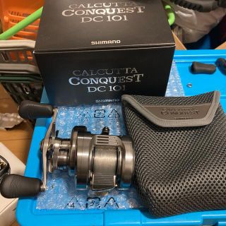 シマノ(SHIMANO)のカルカッタコンクエストDC101(リール)