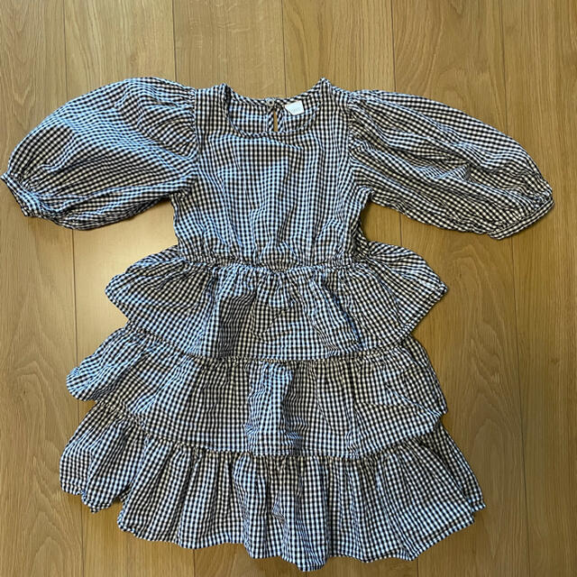 NEXT(ネクスト)のnext ワンピース　122センチ キッズ/ベビー/マタニティのキッズ服女の子用(90cm~)(ワンピース)の商品写真