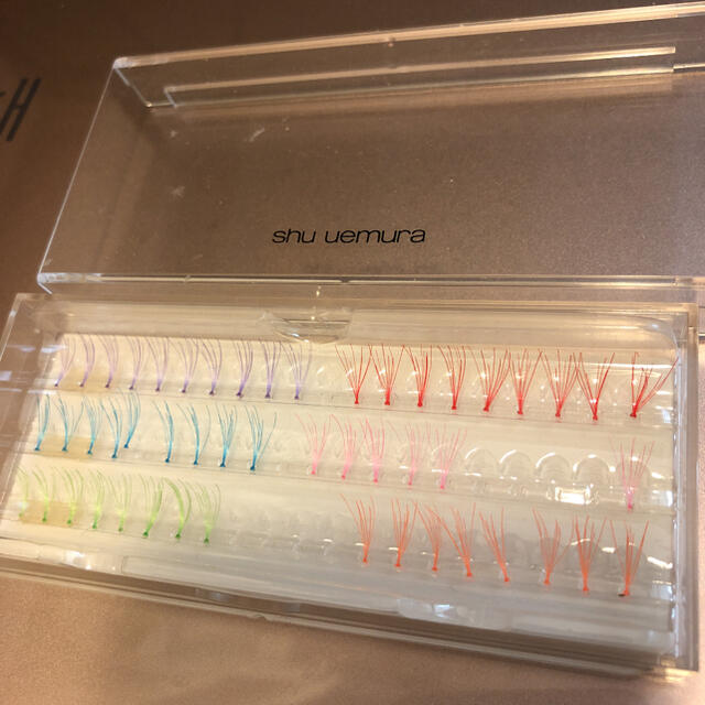 shu uemura(シュウウエムラ)のワンポイントつけま コスメ/美容のベースメイク/化粧品(つけまつげ)の商品写真