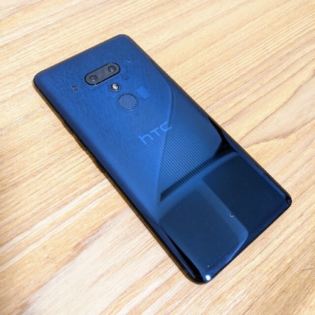 HTC(ハリウッドトレーディングカンパニー)のHTC U12+ 国内版SIMフリー  スマホ/家電/カメラのスマートフォン/携帯電話(スマートフォン本体)の商品写真