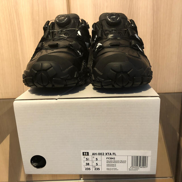 L'Appartement DEUXIEME CLASSE(アパルトモンドゥーズィエムクラス)のadidas×HYKE AH-002 XTA FL black 23.5 レディースの靴/シューズ(スニーカー)の商品写真