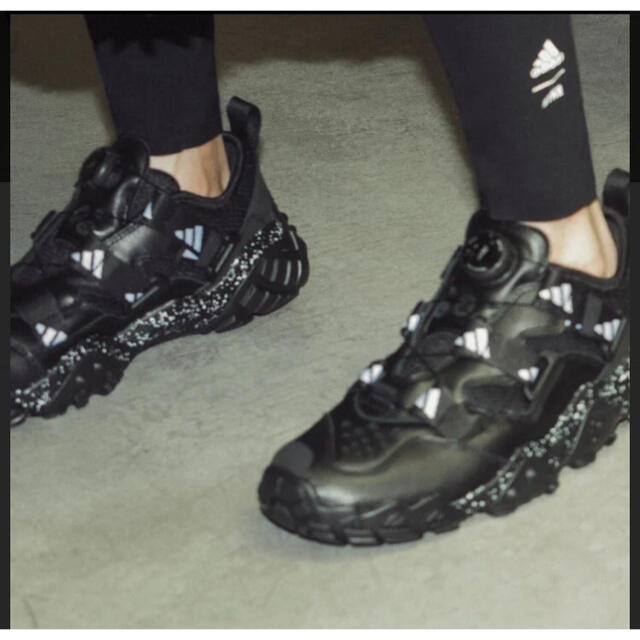 L'Appartement DEUXIEME CLASSE(アパルトモンドゥーズィエムクラス)のadidas×HYKE AH-002 XTA FL black 23.5 レディースの靴/シューズ(スニーカー)の商品写真