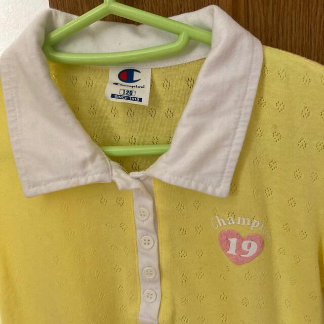 Champion(チャンピオン)のチャンピオン　子どもシャツ キッズ/ベビー/マタニティのキッズ服女の子用(90cm~)(その他)の商品写真