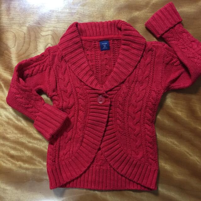 babyGAP(ベビーギャップ)のベビーギャップ  カーディガン 赤 キッズ/ベビー/マタニティのキッズ服女の子用(90cm~)(カーディガン)の商品写真