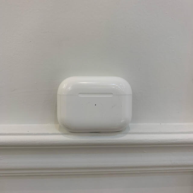 AirPods Pro 充電ケース（中身無し）