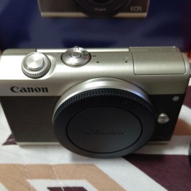 Canon EOS M200 リミテッドゴールド 中古美 Canon EOS M200 リミテッドゴールド 中古美