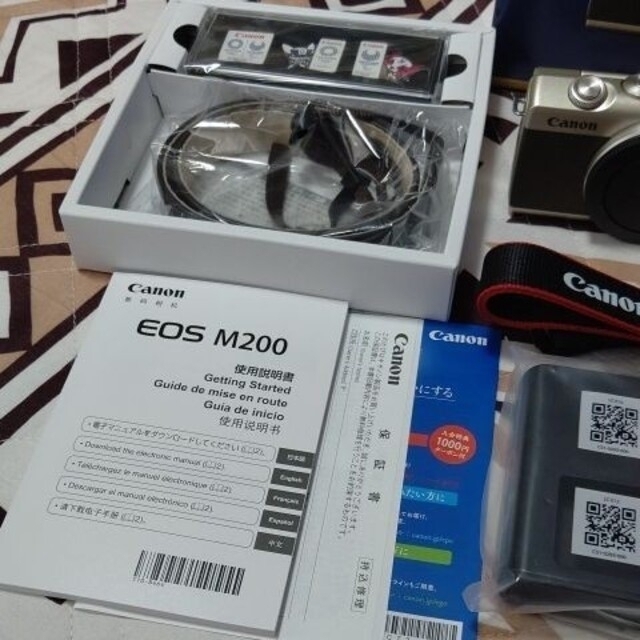 Canon EOS M200 リミテッドゴールド 中古美 Canon EOS M200 リミテッドゴールド 中古美