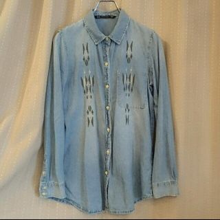 ザラ(ZARA)のZARA デニムシャツ  シャンブレー(シャツ/ブラウス(長袖/七分))