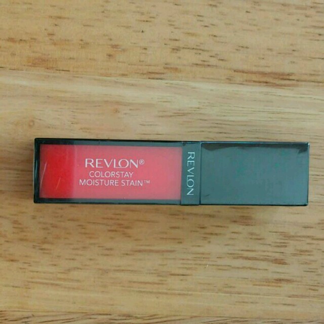 REVLON(レブロン)のレブロン　カラーステイ　モイスチャー　ステイン　リップカラー　口紅 コスメ/美容のベースメイク/化粧品(口紅)の商品写真