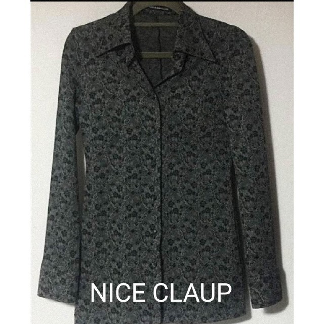 NICE CLAUP(ナイスクラップ)の値下げ！　ナイスクラップ　ウール混　ビンテージ風　花柄　シャツ　ブラウス レディースのトップス(シャツ/ブラウス(長袖/七分))の商品写真