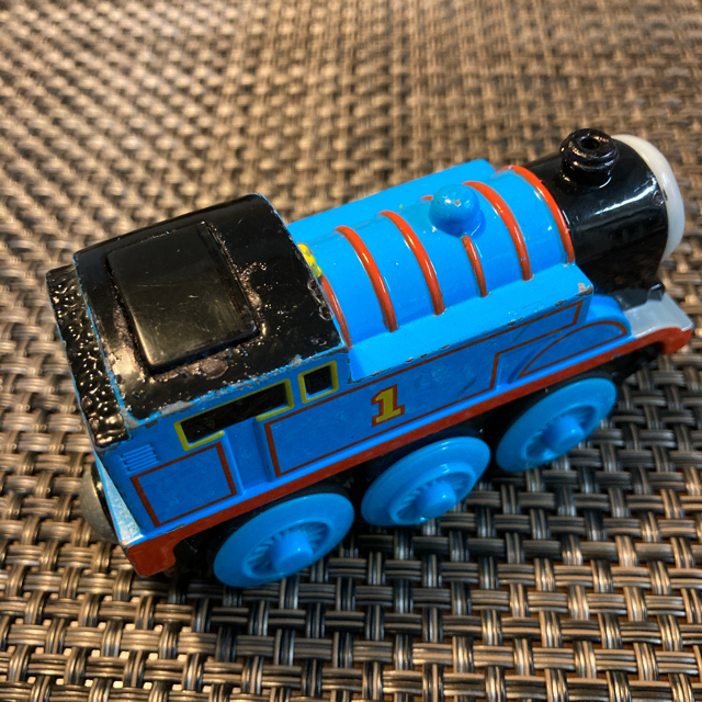 Fisher-Price(フィッシャープライス)のトーマス　木製レール　THOMAS steaming around sodor キッズ/ベビー/マタニティのおもちゃ(電車のおもちゃ/車)の商品写真