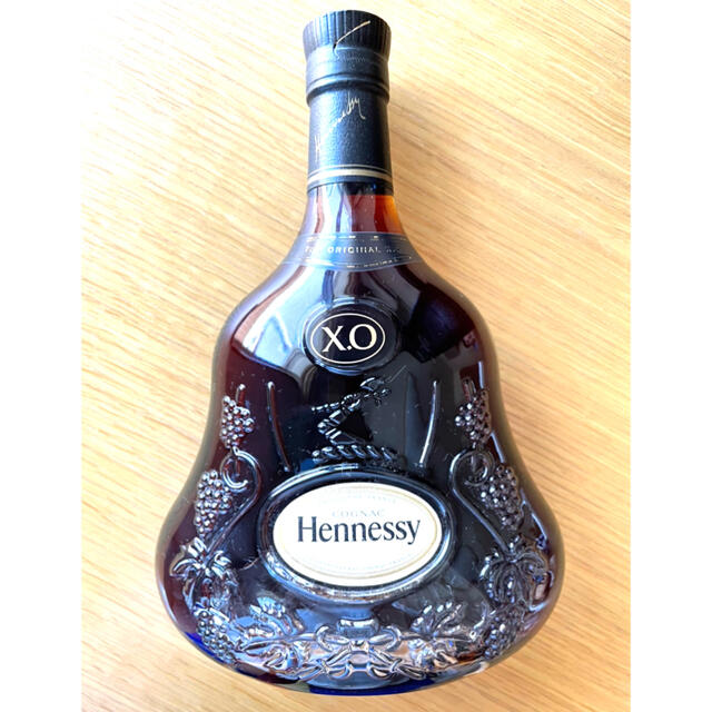 Hennessy XO ヘネシーエックスオー　黒ラベル　700ml 箱付き