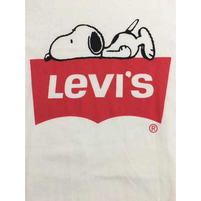 Levi's(リーバイス)のリーバイス　SNOOPY スヌーピー　白　ホワイト　フロントプリント　M メンズのトップス(Tシャツ/カットソー(半袖/袖なし))の商品写真