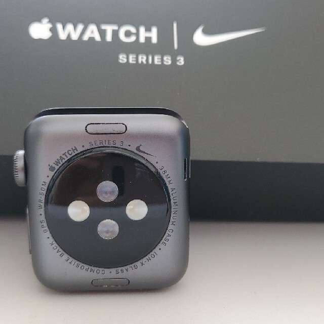 Apple Watch(アップルウォッチ)のApple Watch Series 3 Nike 38ミリ GPS モデル メンズの時計(腕時計(デジタル))の商品写真