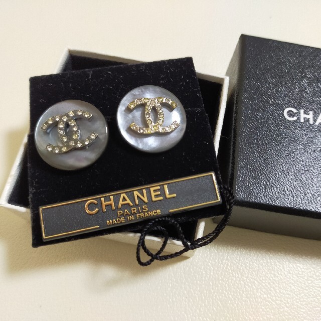 CHANEL(シャネル)のシャネル/イヤリング　CCラインストーン レディースのアクセサリー(イヤリング)の商品写真