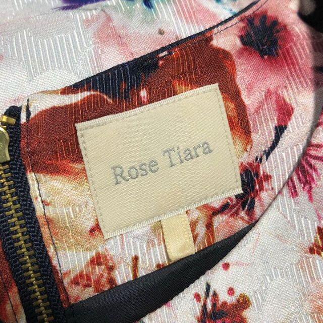 Rose Tiara(ローズティアラ)の♡ローズティアラ 大きいサイズ♡花柄 プリント ジャガード ひざ丈 ワンピース レディースのワンピース(ひざ丈ワンピース)の商品写真