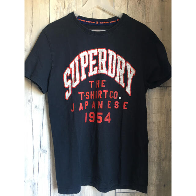 Abercrombie&Fitch(アバクロンビーアンドフィッチ)のsuperdry 極度乾燥しなさい　VINTAGE Tシャツ　黒 メンズのトップス(Tシャツ/カットソー(半袖/袖なし))の商品写真