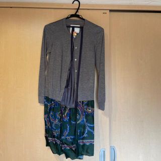 サカイ(sacai)のsacai ワンピース(ひざ丈ワンピース)