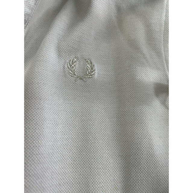 FRED PERRY(フレッドペリー)のFRED PERRY  フレッドペリー　ポロシャツ レディースのトップス(ポロシャツ)の商品写真