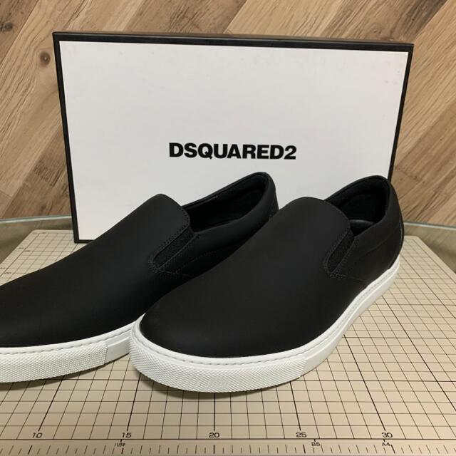 DSQUARED2(ディースクエアード)のDSQUARED2 スリッポン　27㎝　ブラック メンズの靴/シューズ(スニーカー)の商品写真