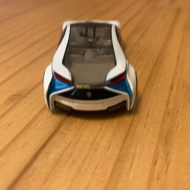 BMW(ビーエムダブリュー)のレア　BMW i8ミニカー エンタメ/ホビーのおもちゃ/ぬいぐるみ(ミニカー)の商品写真