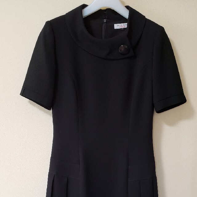 Marie Claire(マリクレール)のマリクレール　礼服　未使用 レディースのフォーマル/ドレス(礼服/喪服)の商品写真