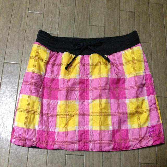 FILA(フィラ)の予約済み☆ＦＩＬＡ☆リバーシブルスカート レディースのスカート(ミニスカート)の商品写真