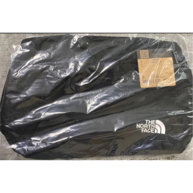 THE NORTH FACE(ザノースフェイス)の新品　THE NORTH FACE ジオフェイスボックス トート NM82058 レディースのバッグ(トートバッグ)の商品写真