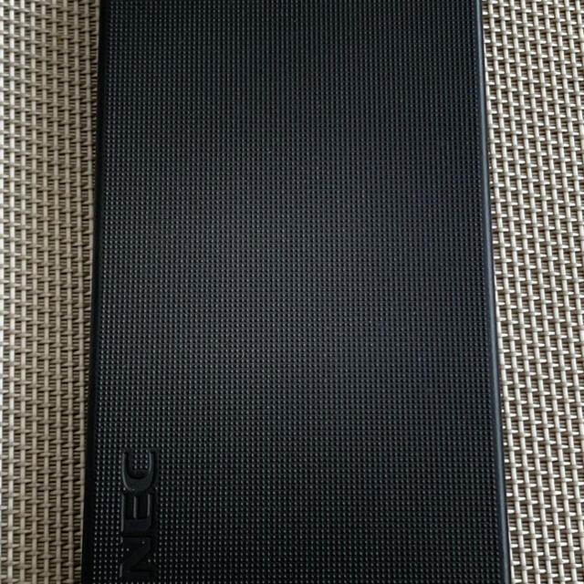 NEC(エヌイーシー)のMR04LN ルーター スマホ/家電/カメラのスマートフォン/携帯電話(携帯電話本体)の商品写真