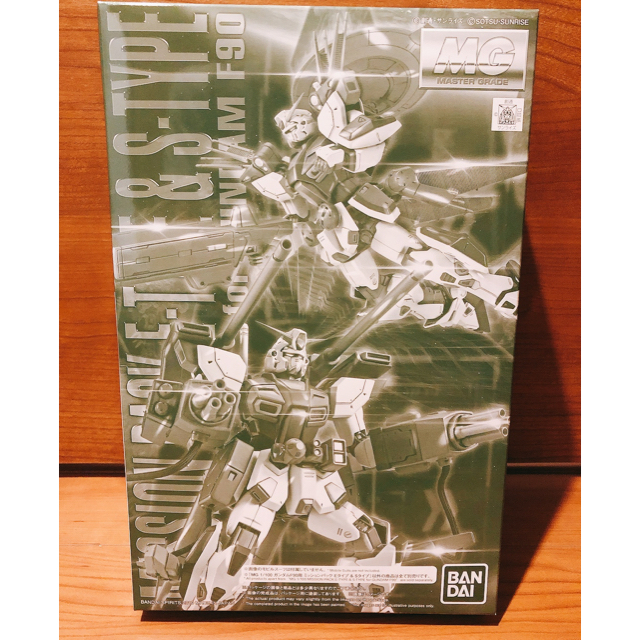 未組み立て》ガンプラMG ガンダムF90 ミッションパックE&S&F&M 未組み立て》ガンプラMG ガンダムF90 ミッションパックE&S&F&M