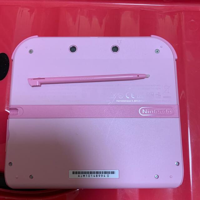 ニンテンドー2DS(ニンテンドー2DS)の任天堂　2DS ピンク　美品 エンタメ/ホビーのゲームソフト/ゲーム機本体(携帯用ゲーム機本体)の商品写真