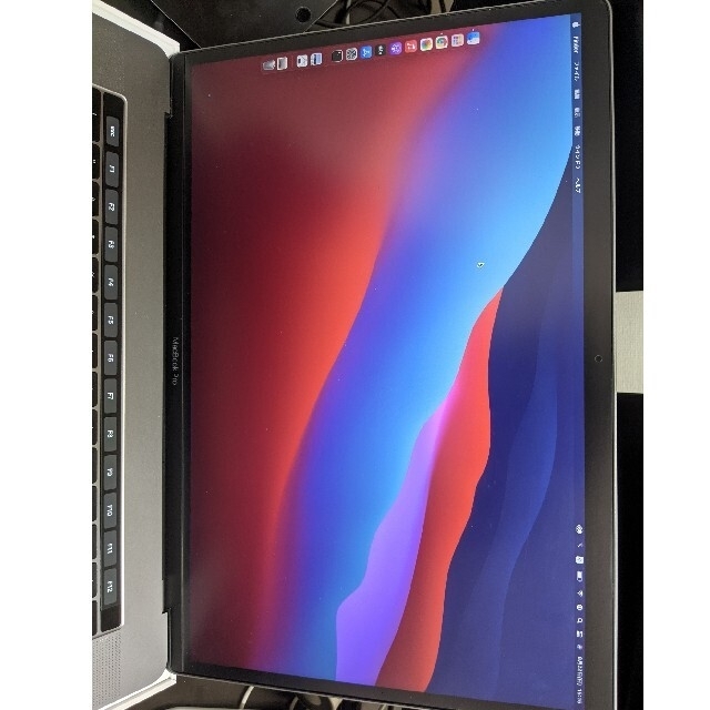 macbook pro 15インチ 2019年発売 corei7 メモリ16GB