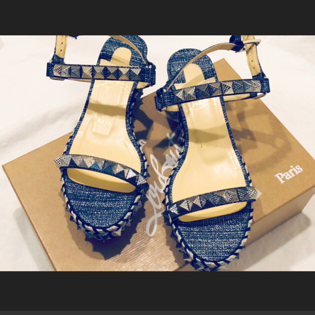 Christian Louboutin(クリスチャンルブタン)のルブタン♡デニム　ウェッジサンダル レディースの靴/シューズ(サンダル)の商品写真