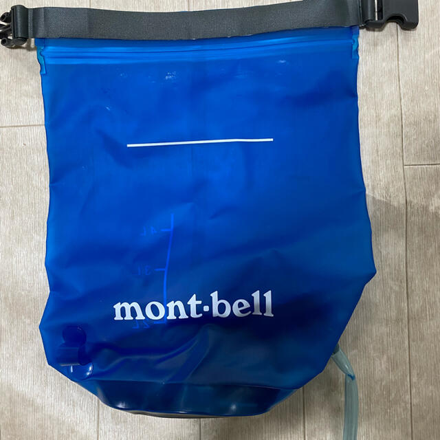 mont bell(モンベル)のモンベル　フレックスウォーターキャリア4Ｌ スポーツ/アウトドアのアウトドア(その他)の商品写真