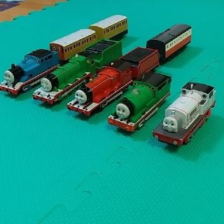 タカラトミー(Takara Tomy)のプラレール トーマス まとめ売り　おしゃべりジェームスなど(電車のおもちゃ/車)