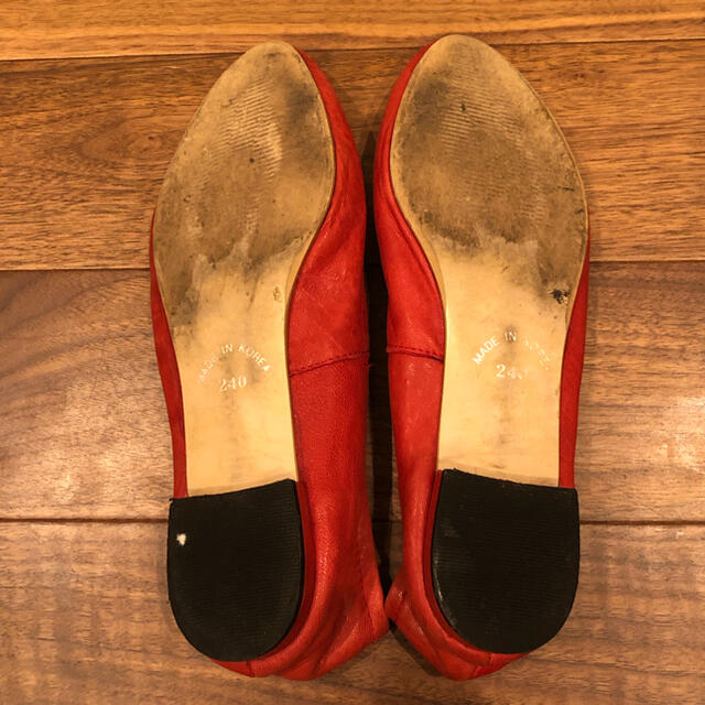 韓国　フラットパンプス  赤　バレエシューズ　美品 レディースの靴/シューズ(バレエシューズ)の商品写真